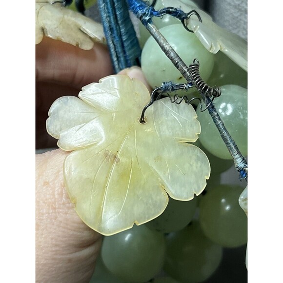Vtg Italian Alabaster Large Marble Stone Light Green Grapes Cluster Stem Leaves - Picture 9 of 16